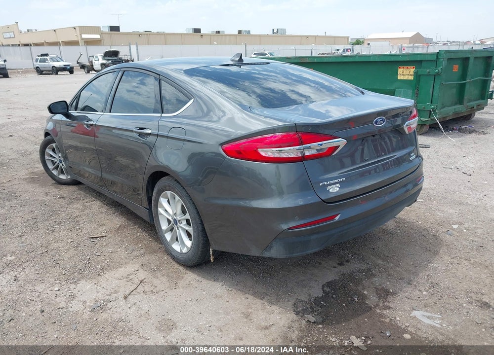 2019 FORD FUSION SE VIN: 3FA6P0HD9KR215656