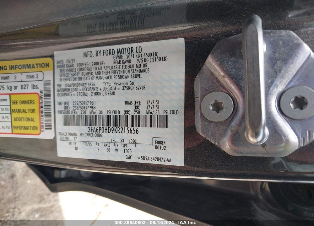 2019 FORD FUSION SE VIN: 3FA6P0HD9KR215656