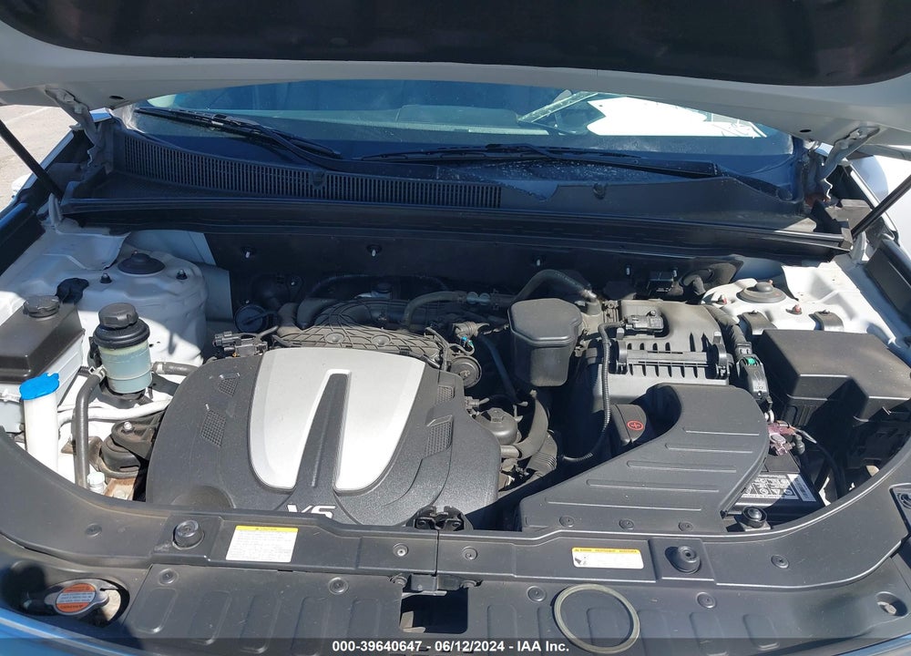2012 KIA SORENTO LX V6 VIN: 5XYKT4A29CG297503