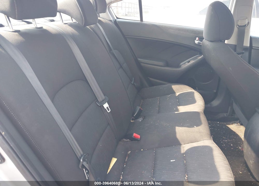 2016 KIA FORTE LX VIN: KNAFK4A61G5589651