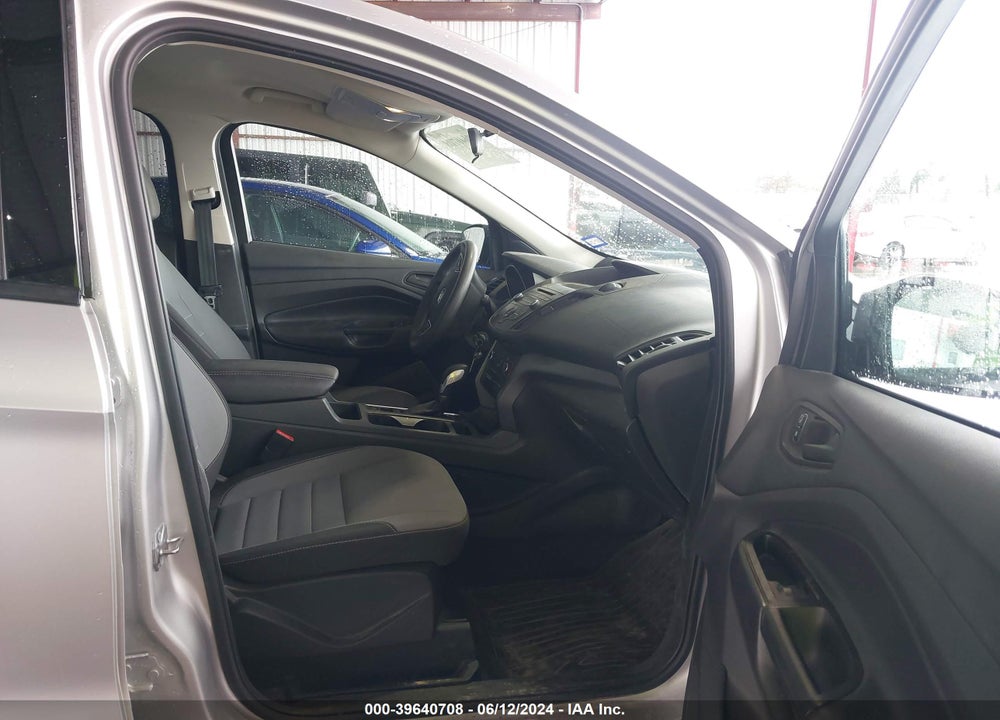 2017 FORD ESCAPE S VIN: 1FMCU0F71HUA84335