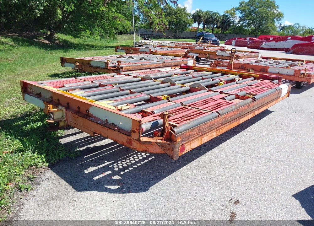 2003 EQUIPMENT GSE A05165D VIN: 00000000000165284