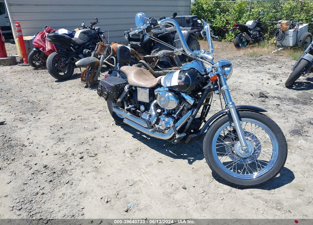 2005 HARLEY-DAVIDSON FXDLI VIN: 1HD1GNW355K334937