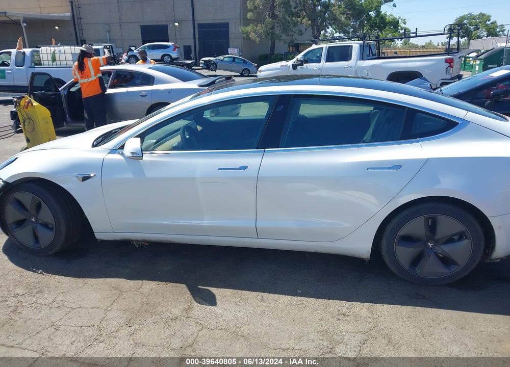 2020 TESLA MODEL 3 STANDARD RANGE PLUS REAR-WHEEL DRIVE/STANDARD RANGE REAR-WHEEL DRIVE VIN: 5YJ3E1EA0LF612596
