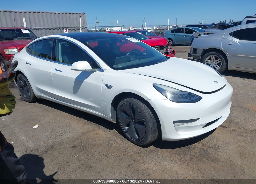 2020 TESLA MODEL 3 STANDARD RANGE PLUS REAR-WHEEL DRIVE/STANDARD RANGE REAR-WHEEL DRIVE VIN: 5YJ3E1EA0LF612596