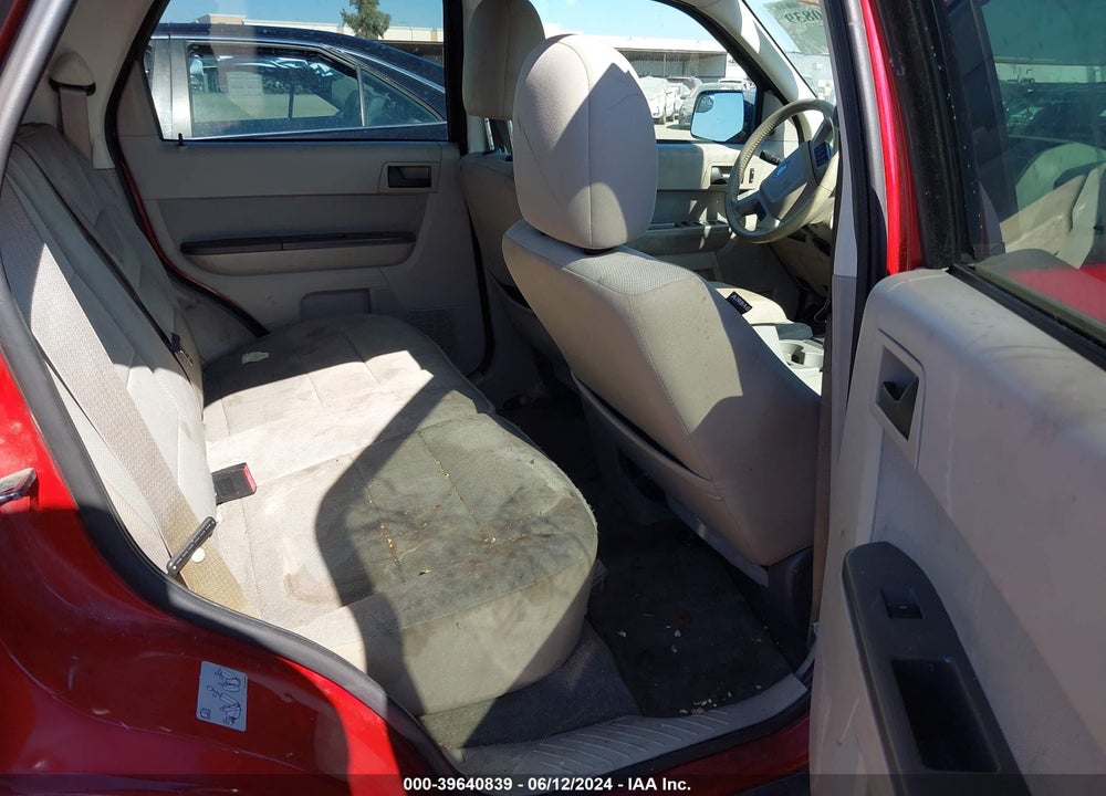2010 FORD ESCAPE XLT VIN: 1FMCU0DG4AKC83884