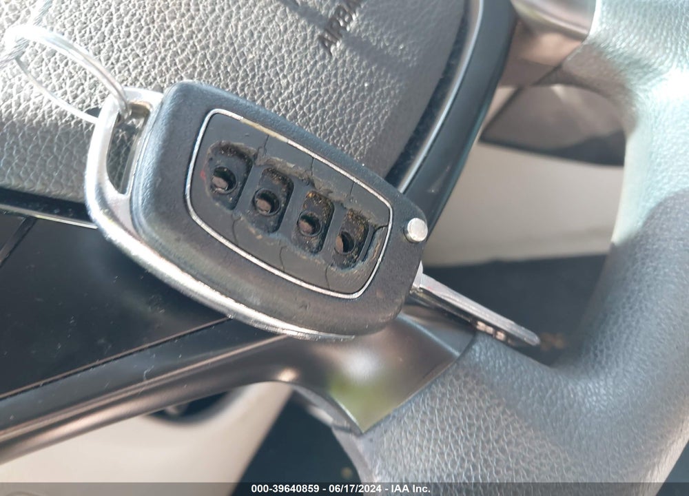 2015 HYUNDAI SONATA SE VIN: 5NPE24AF6FH225674