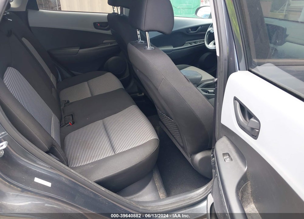 2018 HYUNDAI KONA SEL VIN: KM8K22AA7JU183439