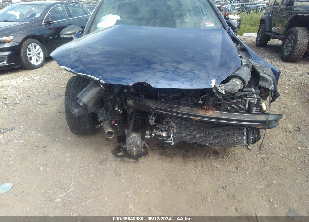 2012 VOLKSWAGEN GTI 4-DOOR VIN: WVWHV7AJ4CW262111
