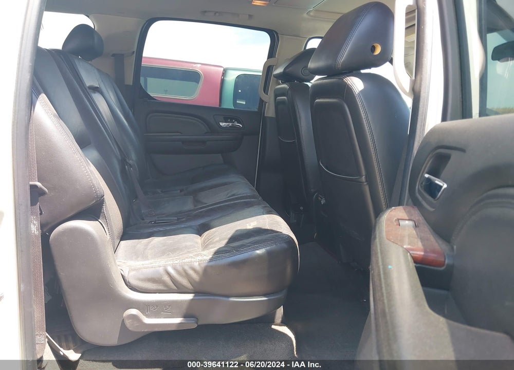 2007 CADILLAC ESCALADE ESV STANDARD VIN: 1GYFK66857R234056