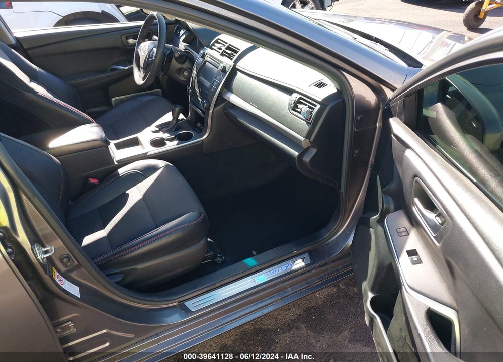 2017 TOYOTA CAMRY SE VIN: 4T1BF1FK9HU334064
