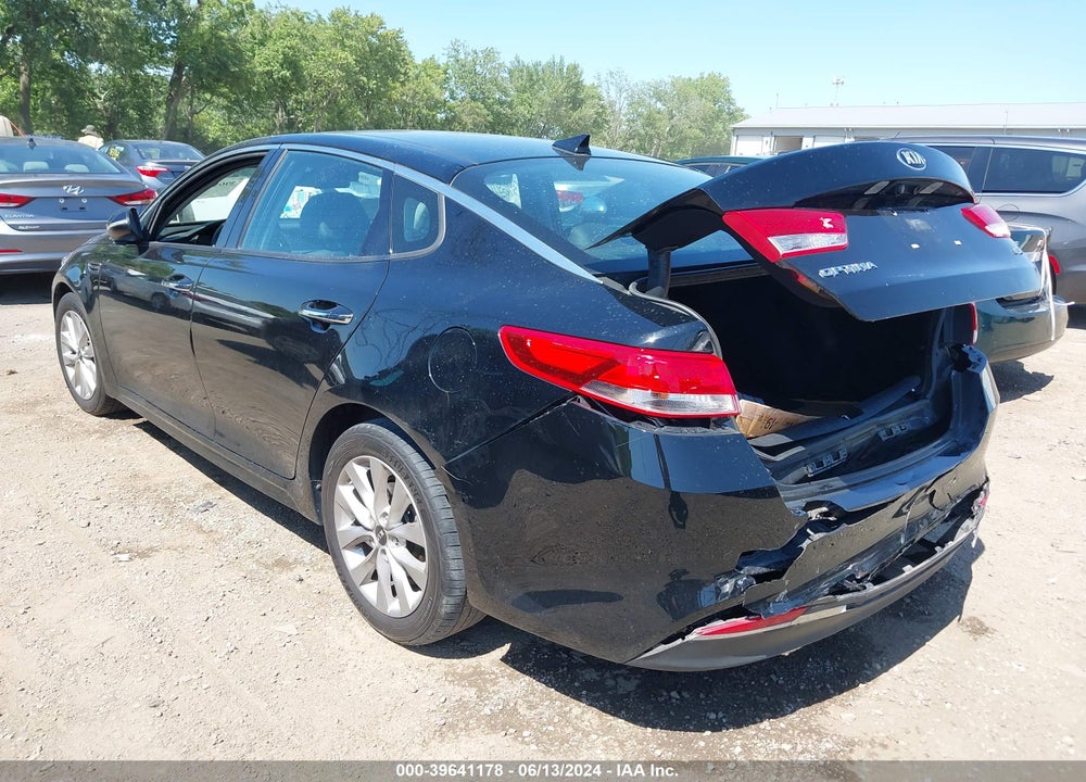 2018 KIA OPTIMA EX VIN: 5XXGU4L31JG191119