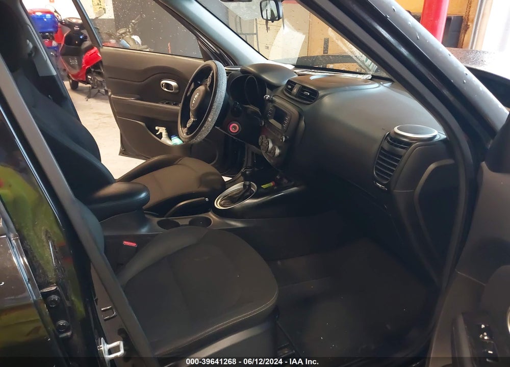 2015 KIA SOUL VIN: KNDJN2A23F7755824
