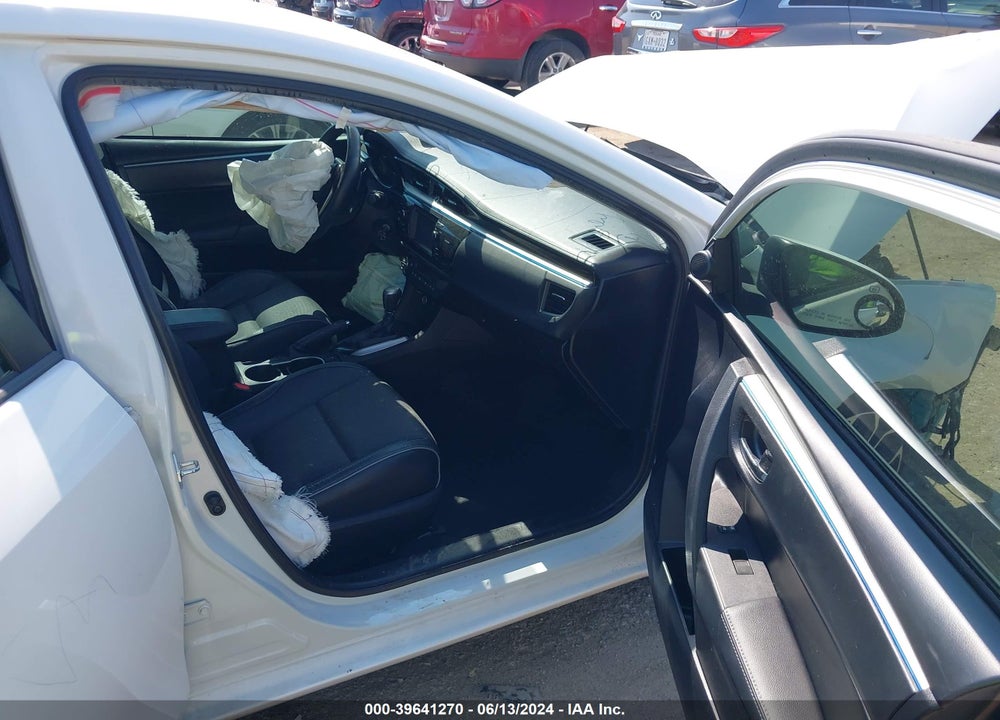 2015 TOYOTA COROLLA S PLUS VIN: 5YFBURHE5FP193875