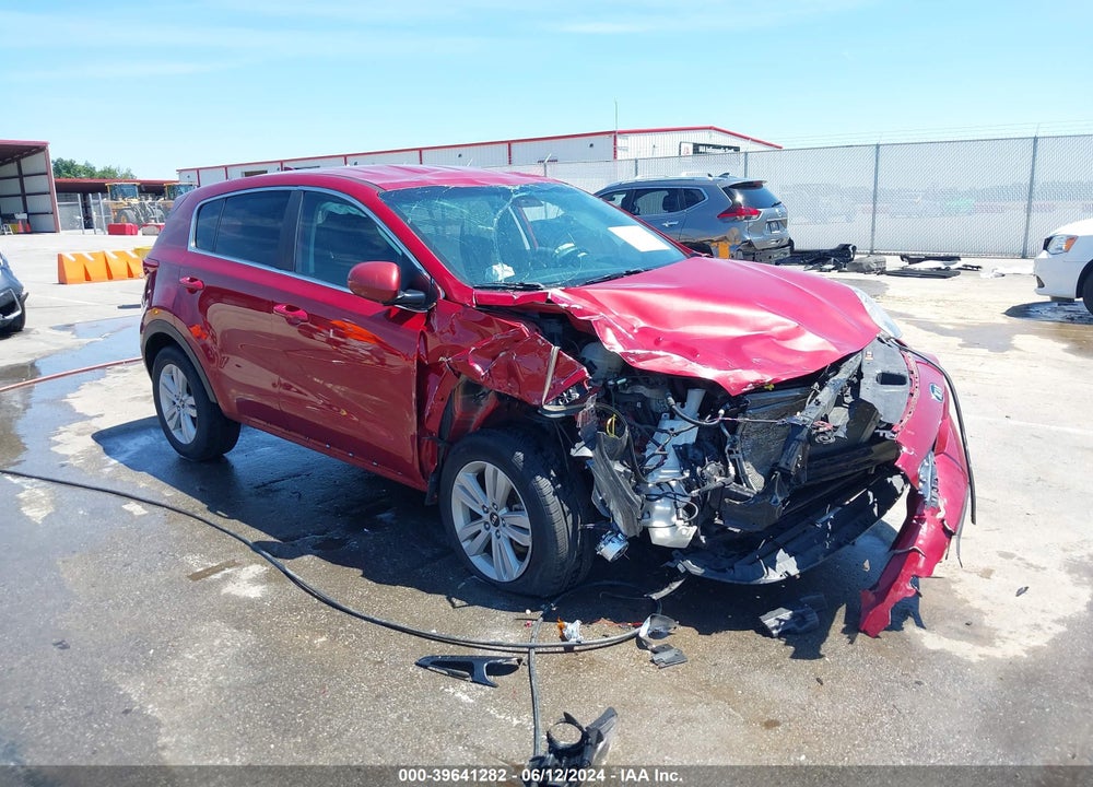 2018 KIA SPORTAGE LX VIN: KNDPMCACXJ7344215