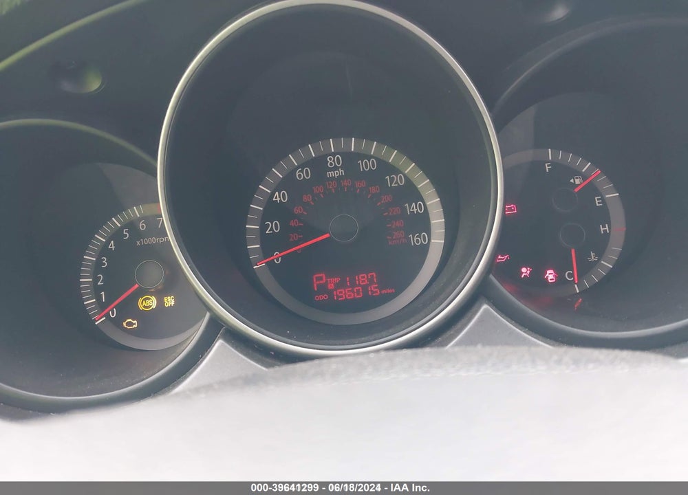 2009 KIA OPTIMA LX VIN: KNAGE228695299246