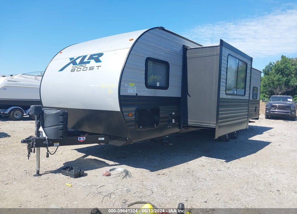2022 FOREST RIVER XLR MIC 27LRLE VIN: 5ZT2XLSB0NZ794052