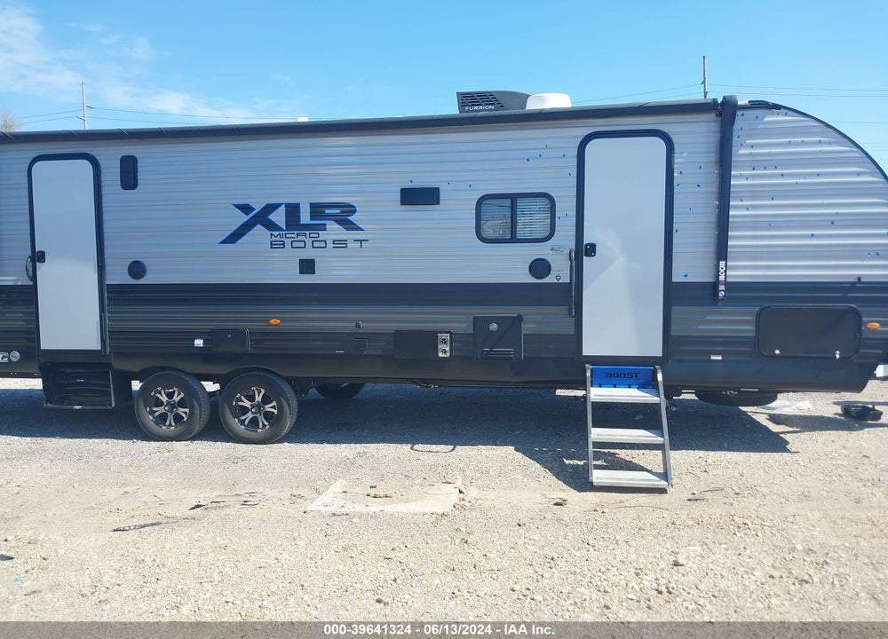 2022 FOREST RIVER XLR MIC 27LRLE VIN: 5ZT2XLSB0NZ794052