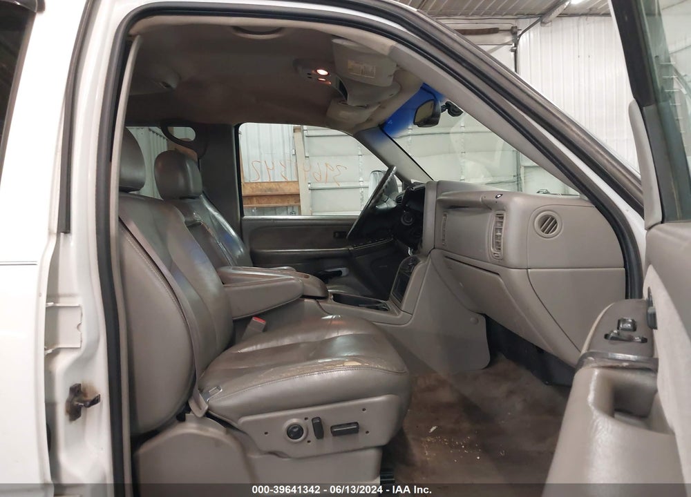 2003 CHEVROLET SILVERADO 1500HD VIN: 1GCGK13UX3F188153