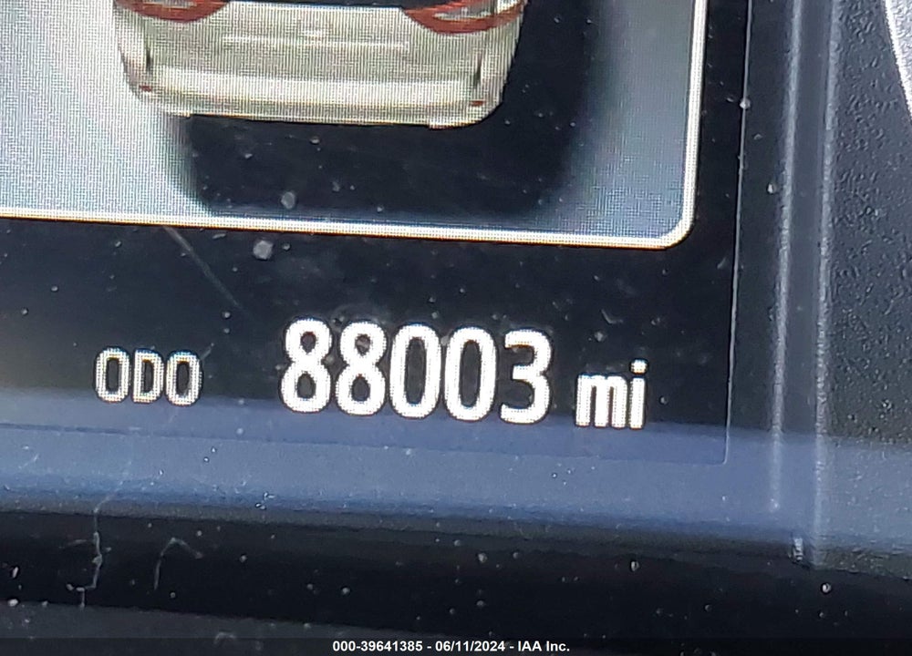 2015 TOYOTA SIENNA XLE 8 PASSENGER VIN: 5TDYK3DC2FS641322