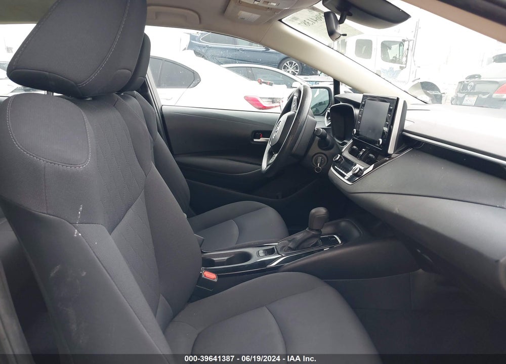 2021 TOYOTA COROLLA LE VIN: 5YFEPMAE7MP214272