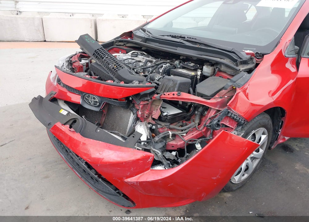 2021 TOYOTA COROLLA LE VIN: 5YFEPMAE7MP214272