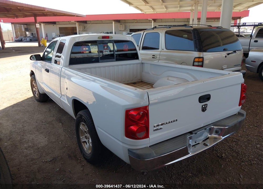 2005 DODGE DAKOTA SLT VIN: 1D7HE42K85S145234