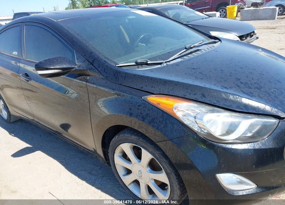 2012 HYUNDAI ELANTRA VIN: 5NPDH4AE4CH093849