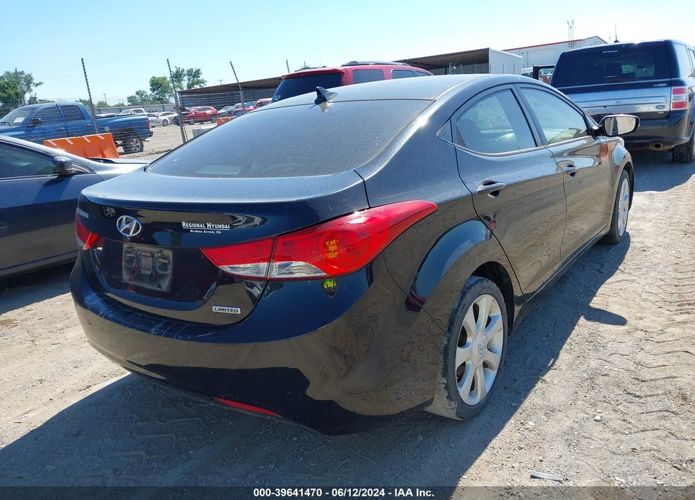 2012 HYUNDAI ELANTRA VIN: 5NPDH4AE4CH093849