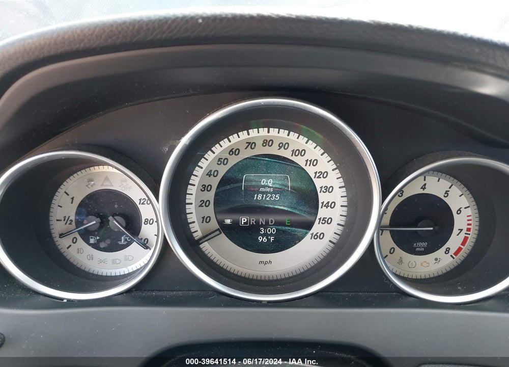 2013 MERCEDES-BENZ C 300 LUXURY 4MATIC/SPORT 4MATIC VIN: WDDGF8AB8DA816567