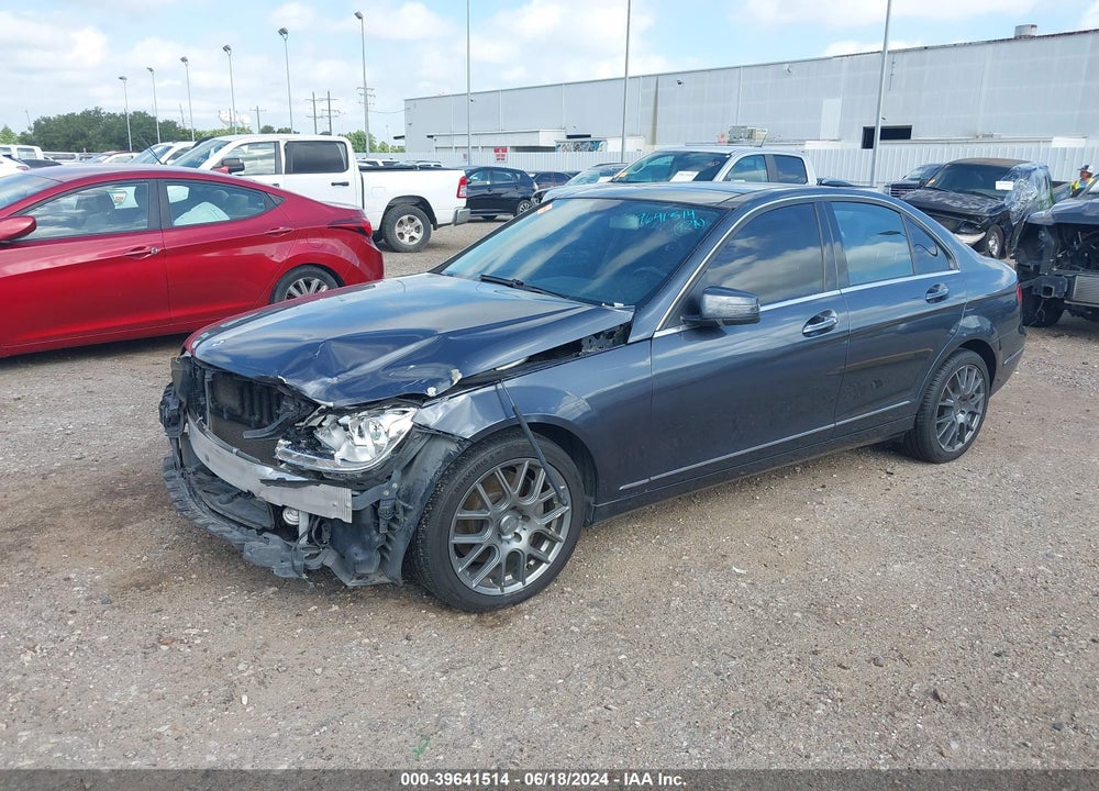 2013 MERCEDES-BENZ C 300 LUXURY 4MATIC/SPORT 4MATIC VIN: WDDGF8AB8DA816567