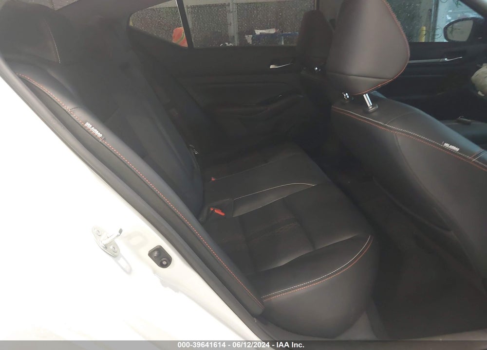 2024 NISSAN ALTIMA SR FWD VIN: 1N4BL4CV8RN322647