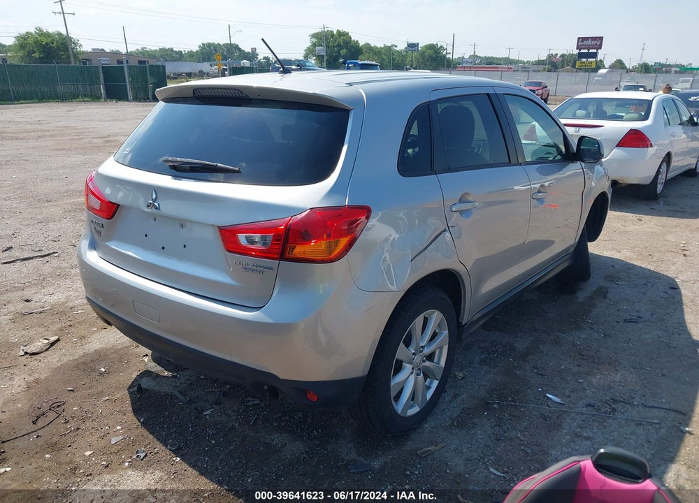 2015 MITSUBISHI OUTLANDER SPORT ES VIN: 4A4AP3AU2FE014036
