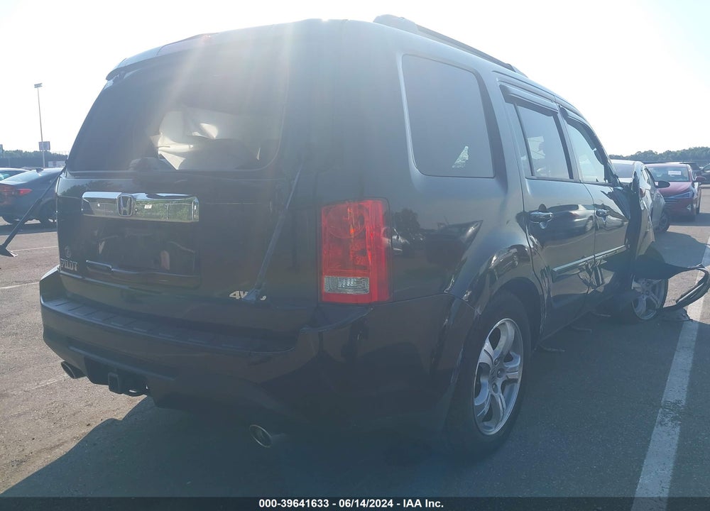 2012 HONDA PILOT EX-L VIN: 5FNYF4H50CB012423