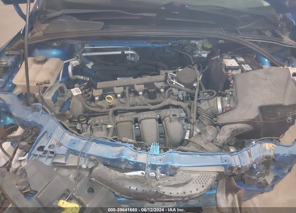2015 FORD FOCUS SE VIN: 1FADP3F2XFL240046