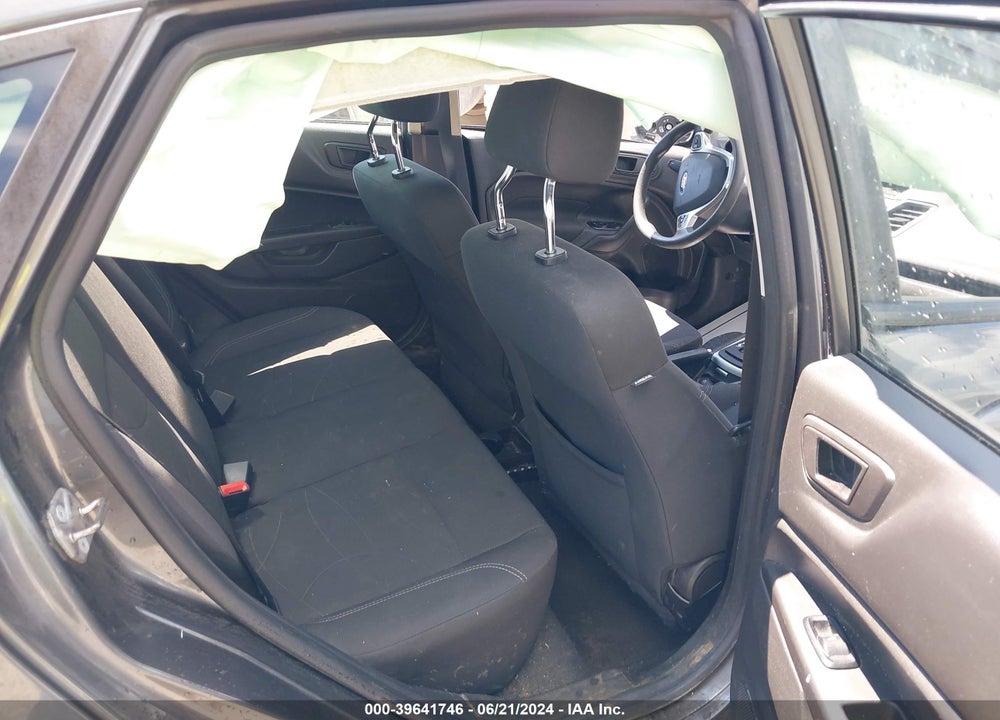 2019 FORD FIESTA SE VIN: 3FADP4BJ4KM135143