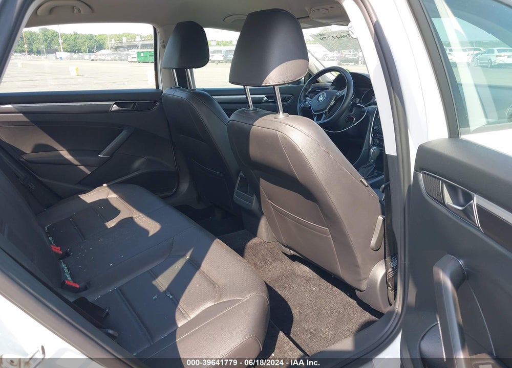 2018 VOLKSWAGEN PASSAT 2.0T R-LINE/2.0T S VIN: 1VWAA7A31JC016580