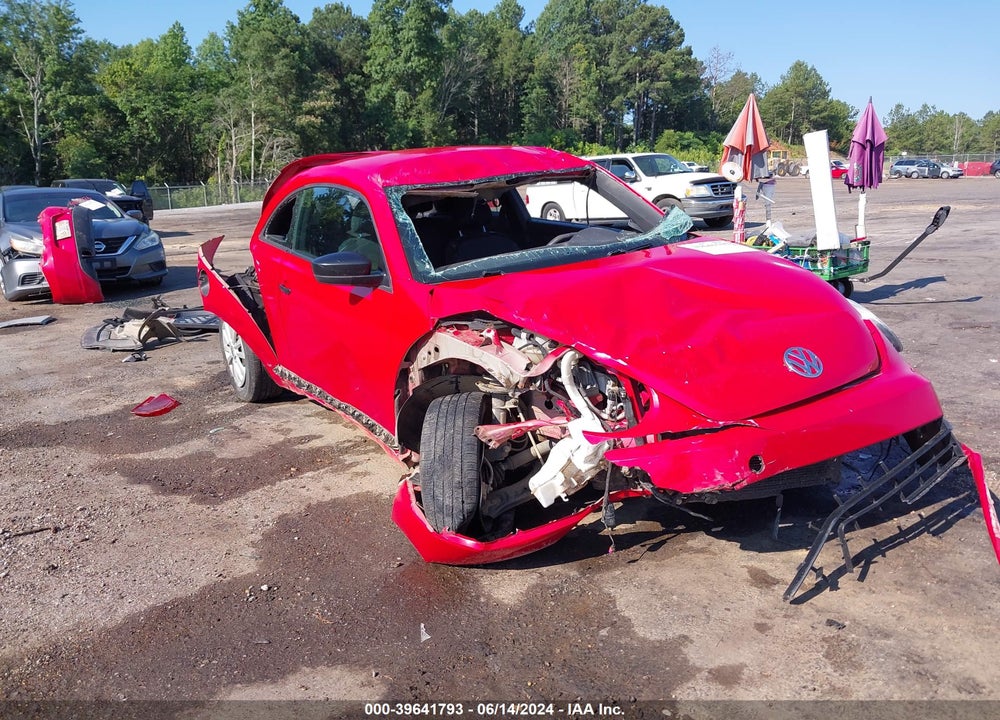 2013 VOLKSWAGEN BEETLE 2.5L ENTRY VIN: 3VWFP7AT1DM644677