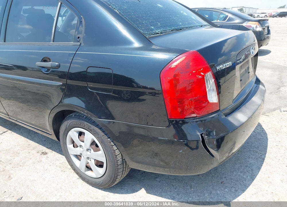 2008 HYUNDAI ACCENT GLS VIN: KMHCN46C18U193248