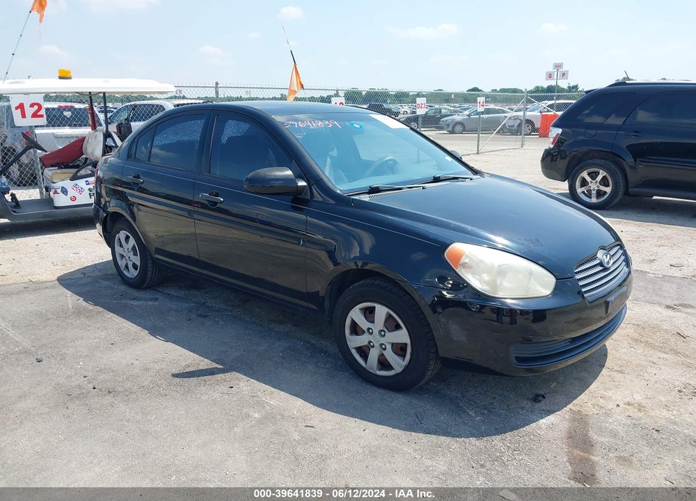 2008 HYUNDAI ACCENT GLS VIN: KMHCN46C18U193248