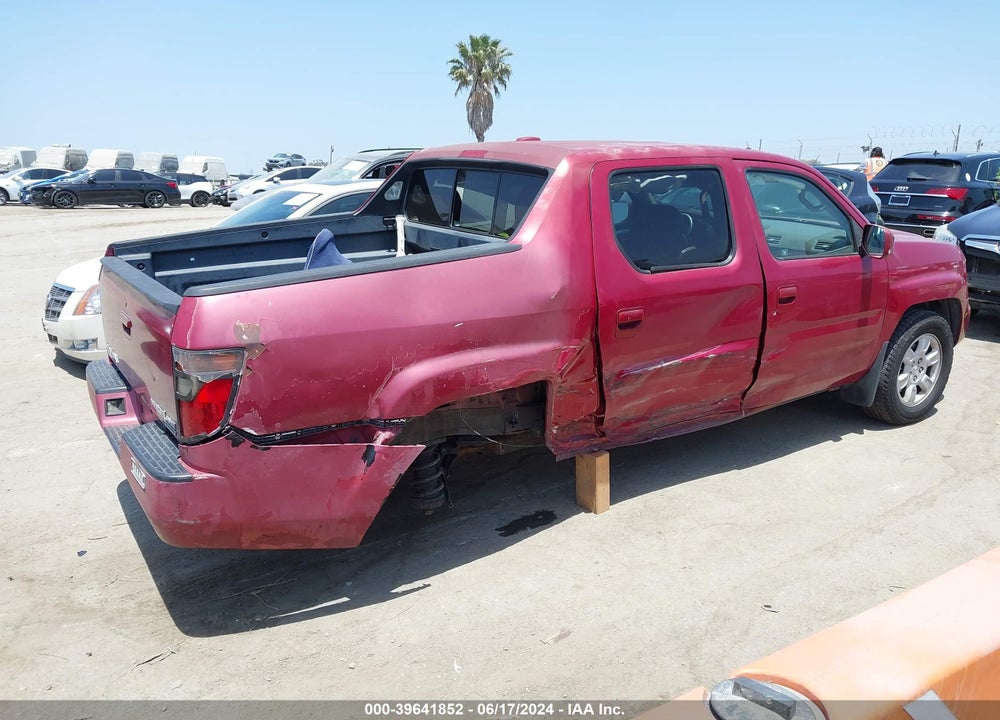 2006 HONDA RIDGELINE RTL VIN: 2HJYK16526H517967