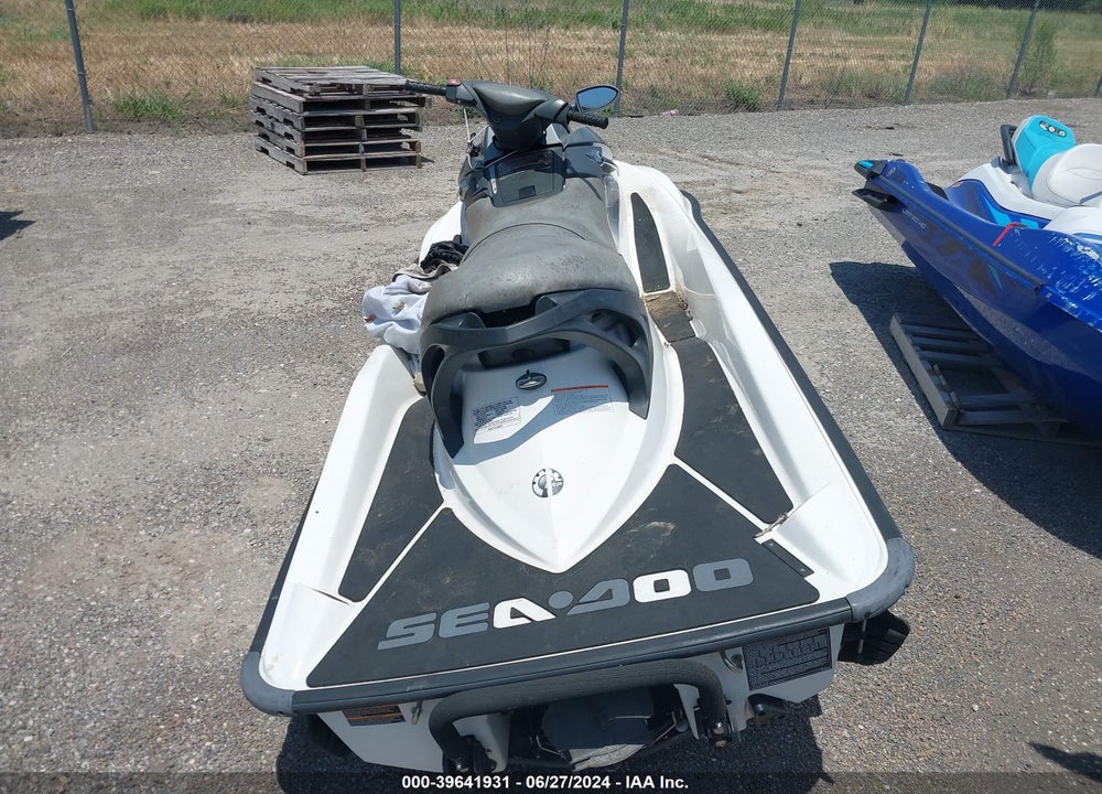 2006 SEA DOO GTI VIN: YDV04122A606