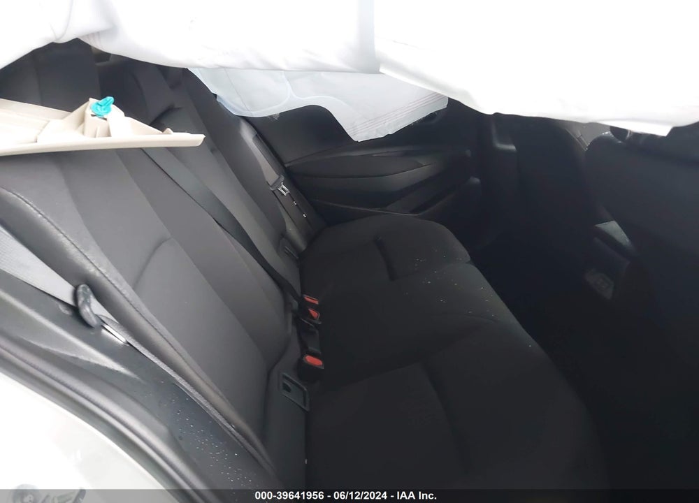 2024 TOYOTA COROLLA LE VIN: 5YFB4MDE1RP104607