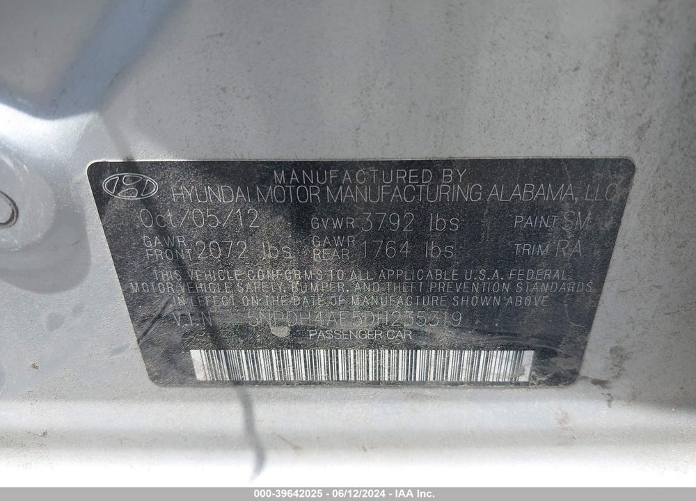 2013 HYUNDAI ELANTRA LIMITED VIN: 5NPDH4AE5DH235319