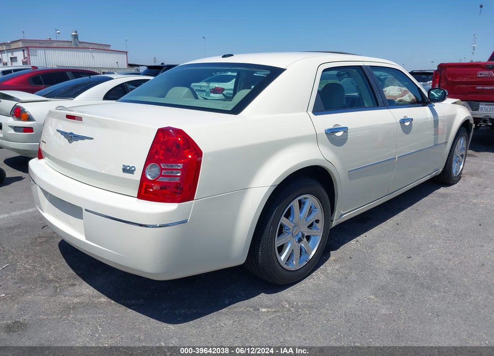 2010 CHRYSLER 300 TOURING/SIGNATURE SERIES/EXECUTIVE SERIES VIN: 2C3CA5CV3AH145324