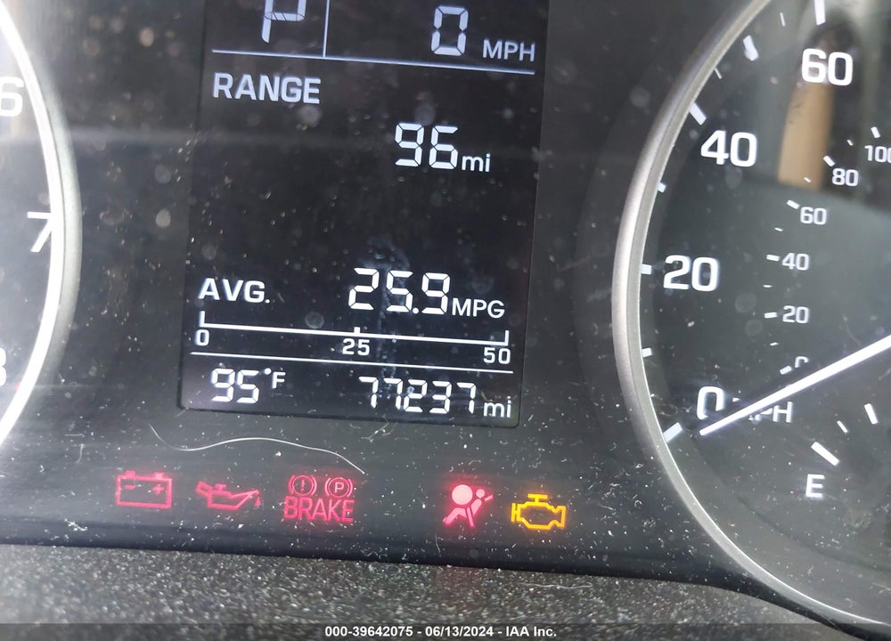 2018 HYUNDAI ELANTRA SE VIN: 5NPD74LF8JH359301