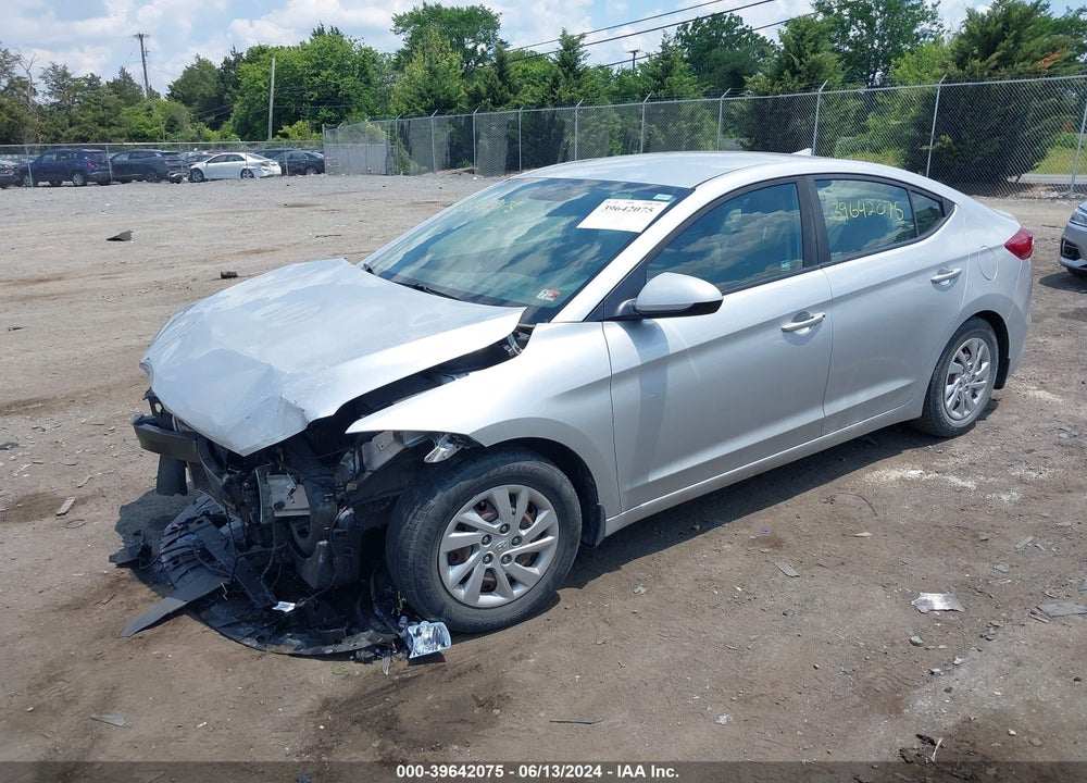 2018 HYUNDAI ELANTRA SE VIN: 5NPD74LF8JH359301