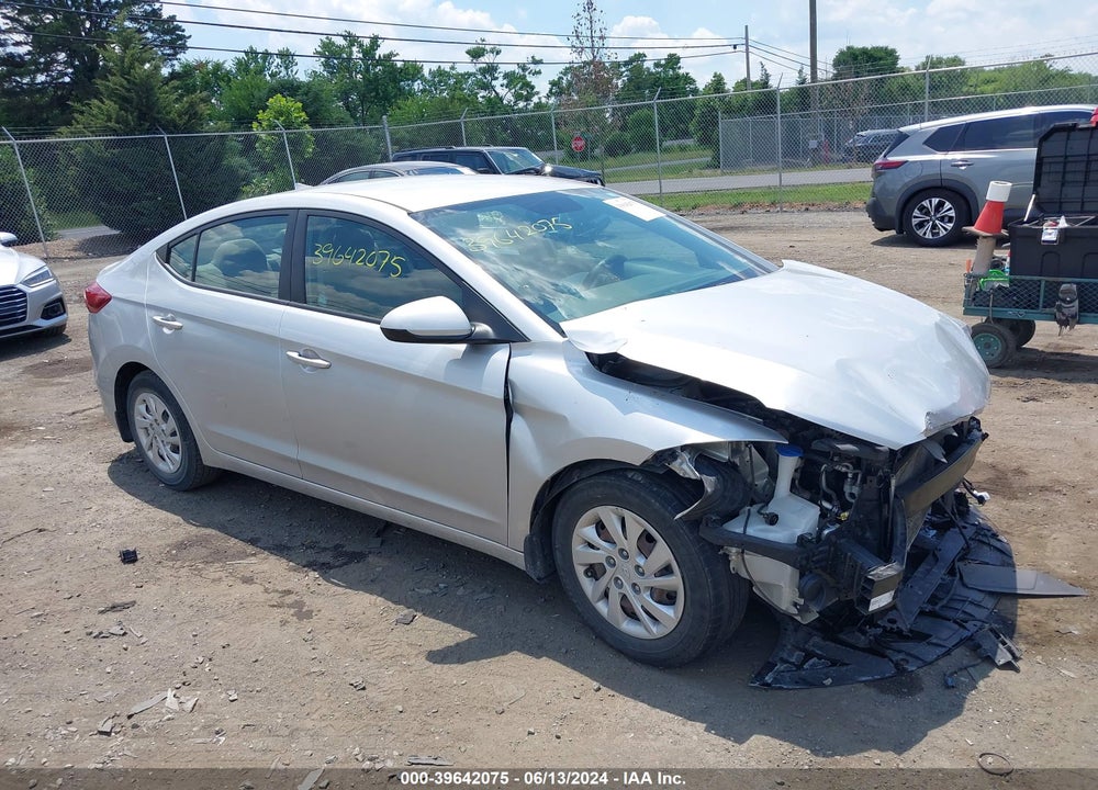 2018 HYUNDAI ELANTRA SE VIN: 5NPD74LF8JH359301