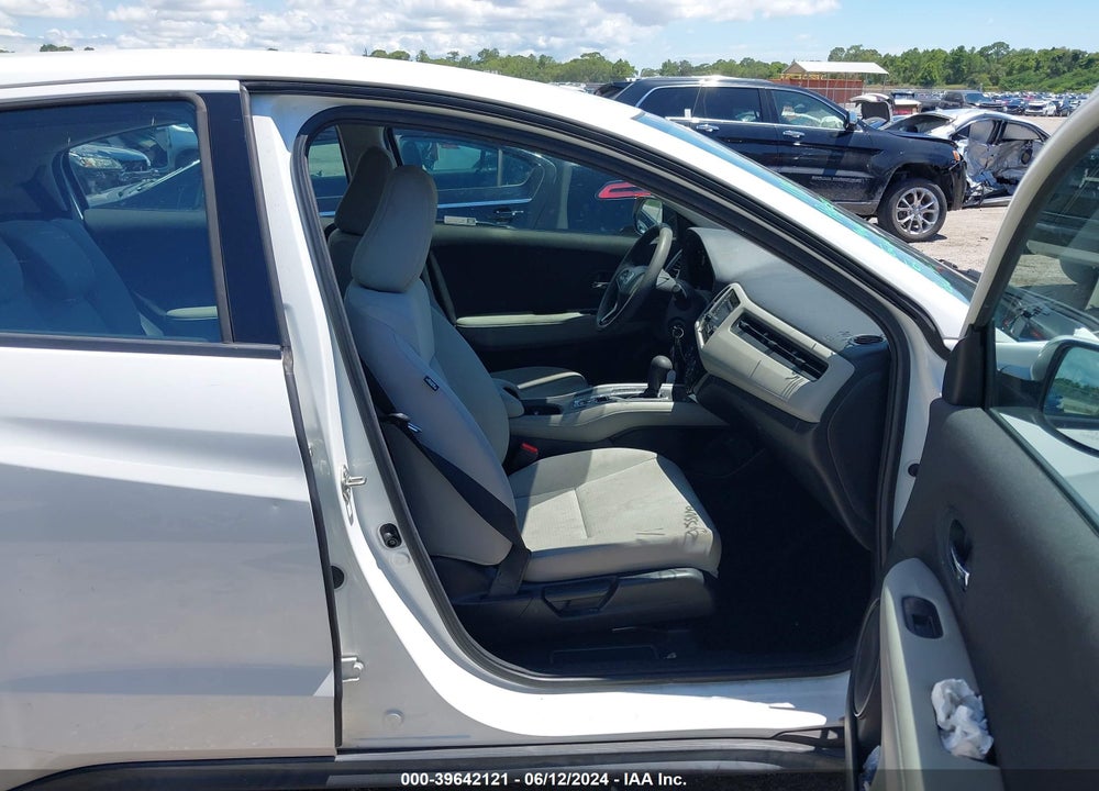 2020 HONDA HR-V 2WD LX VIN: 3CZRU5H39LM705091