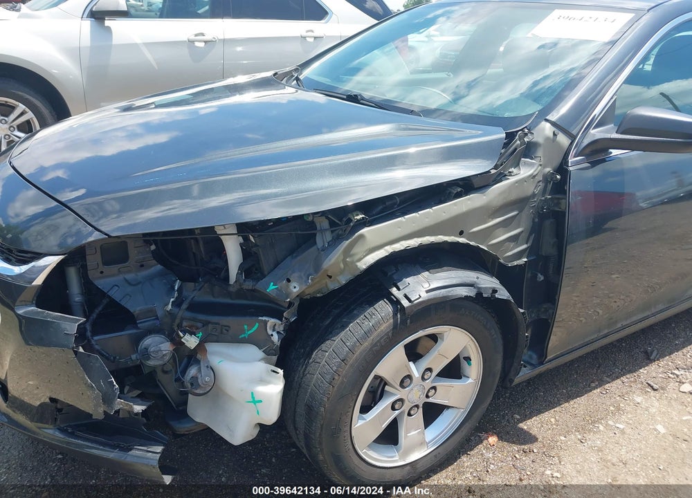 2014 CHEVROLET MALIBU 1LS VIN: 1G11B5SLXEF186078